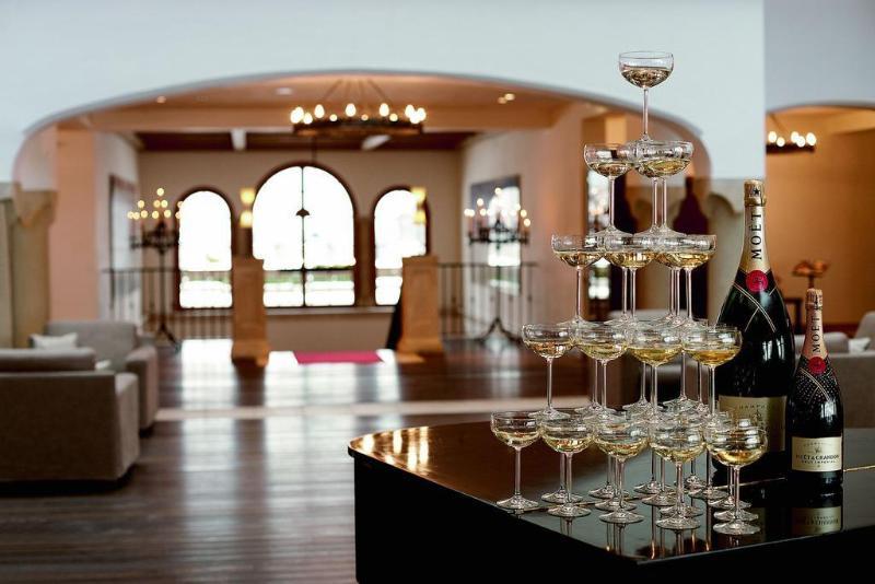 Schlosshotel Kitzbuehel A-Rosa Collection Εξωτερικό φωτογραφία The interior of the winery